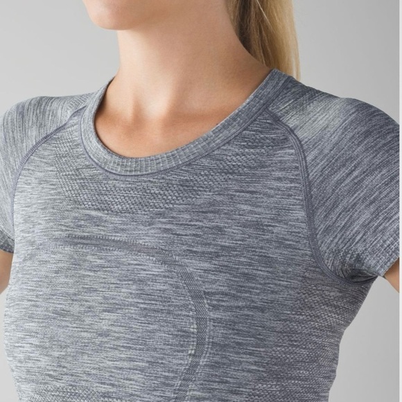 Lululemon Swiftly Tech Short
Sleeve Crew Top
Heathered Slate - Picture 4 of 5